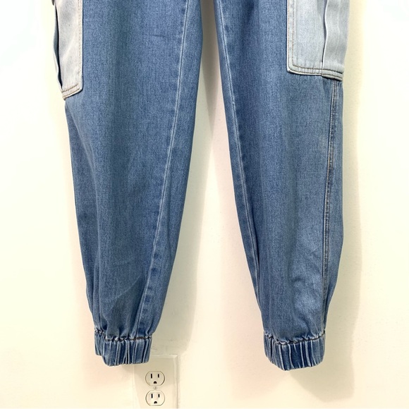 Forever 21 Size 28 Denim Cargo Joggers - Picture 4 of 11